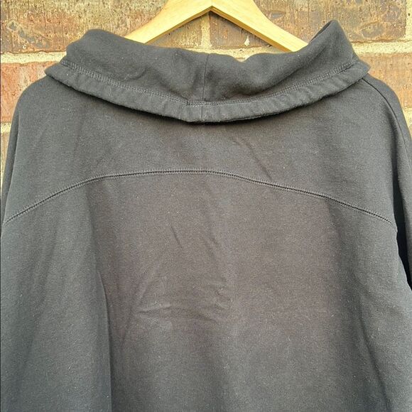 Disney Mickey Mouse Rare Black White Red Hoodie Sweater L - Picture 7 of 12